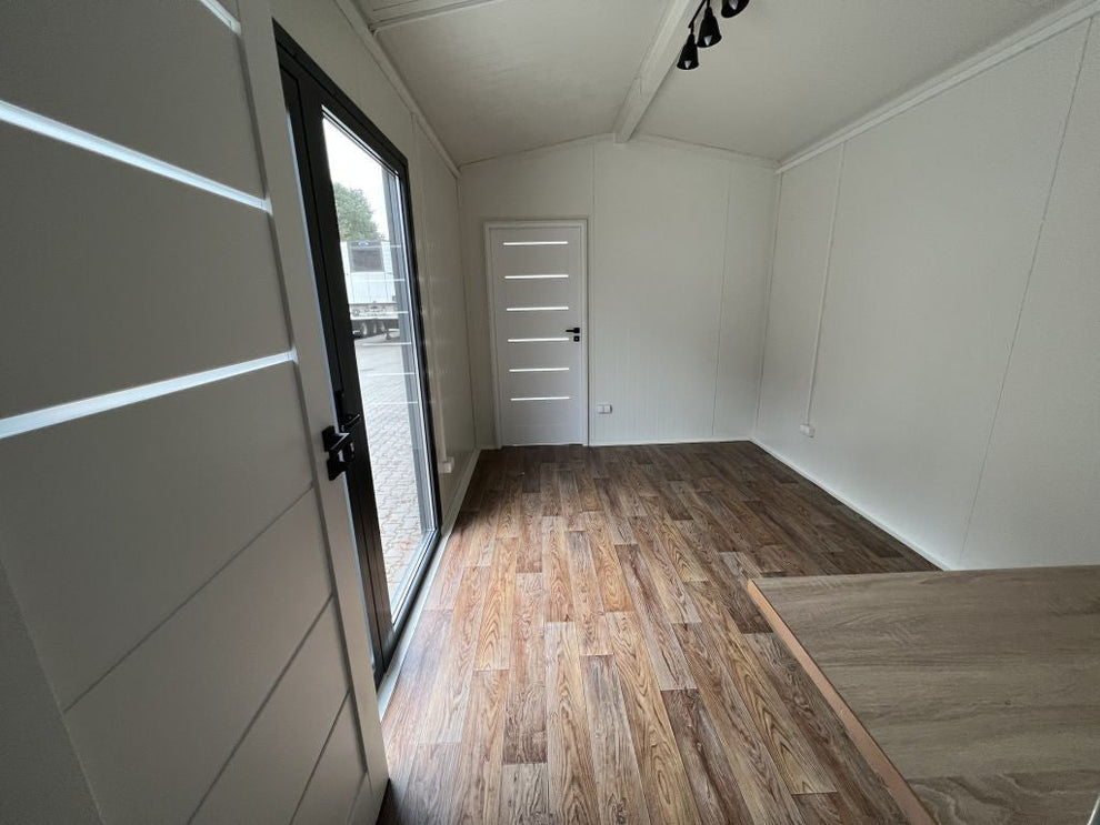 Unidad Residencial / Unidad de Oficina de 24 m2 ( Ref: 42290 )